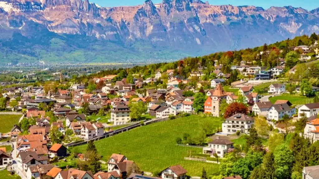 motivos para conhecer Liechtenstein