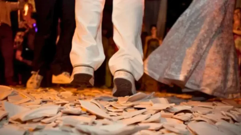 quebrar pratos em casamentos gregos