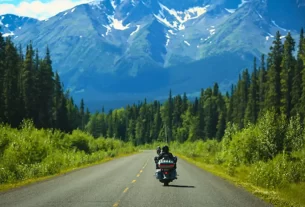 dicas para uma road trip de moto ao Alasca.